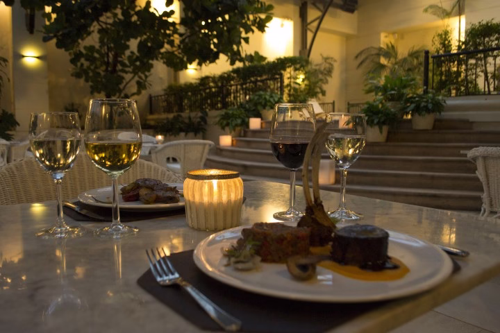 Loi Suites Recoleta