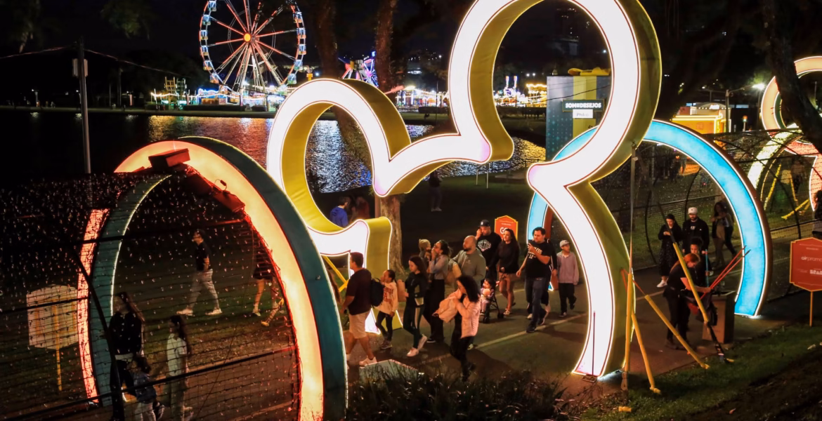 Curitiba Navidad de Disney